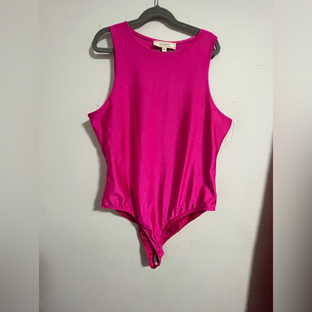 Body suit - Picture 4 of 4